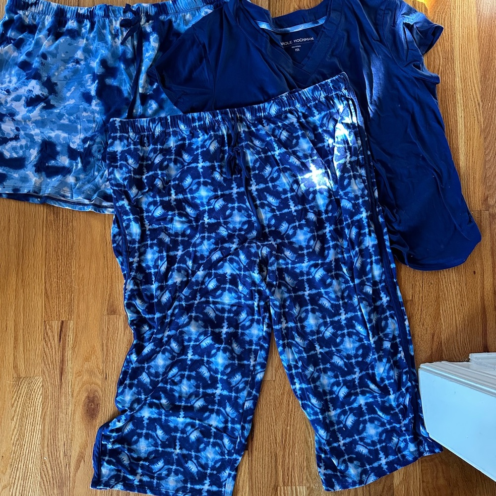 Midnight by Carole Hochman Blue and White Tie-Dye Pajama Set